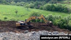 Yeni yolun yeri açılır