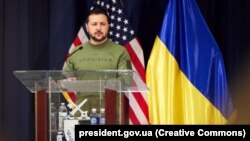 Президент Украины Владимир Зеленский во время выступления в Национальном университете обороны США, 11 декабря 2023 года