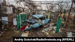 Большинство домов в Широкино разрушено до состояния «проще построить новый»