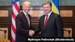 Joe Biden və Petro Poroshenko