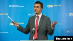 Министр инфраструктуры Украины Владимир Омелян