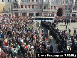 Москва, Пушкинская площадь, 5 мая 2018 года